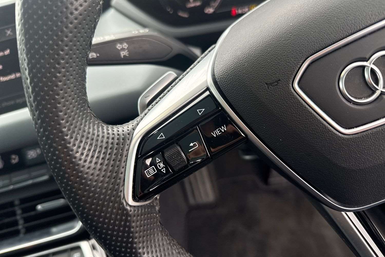 Used Audi e-tron GT 2022 for sale - 76205203: Photo 16