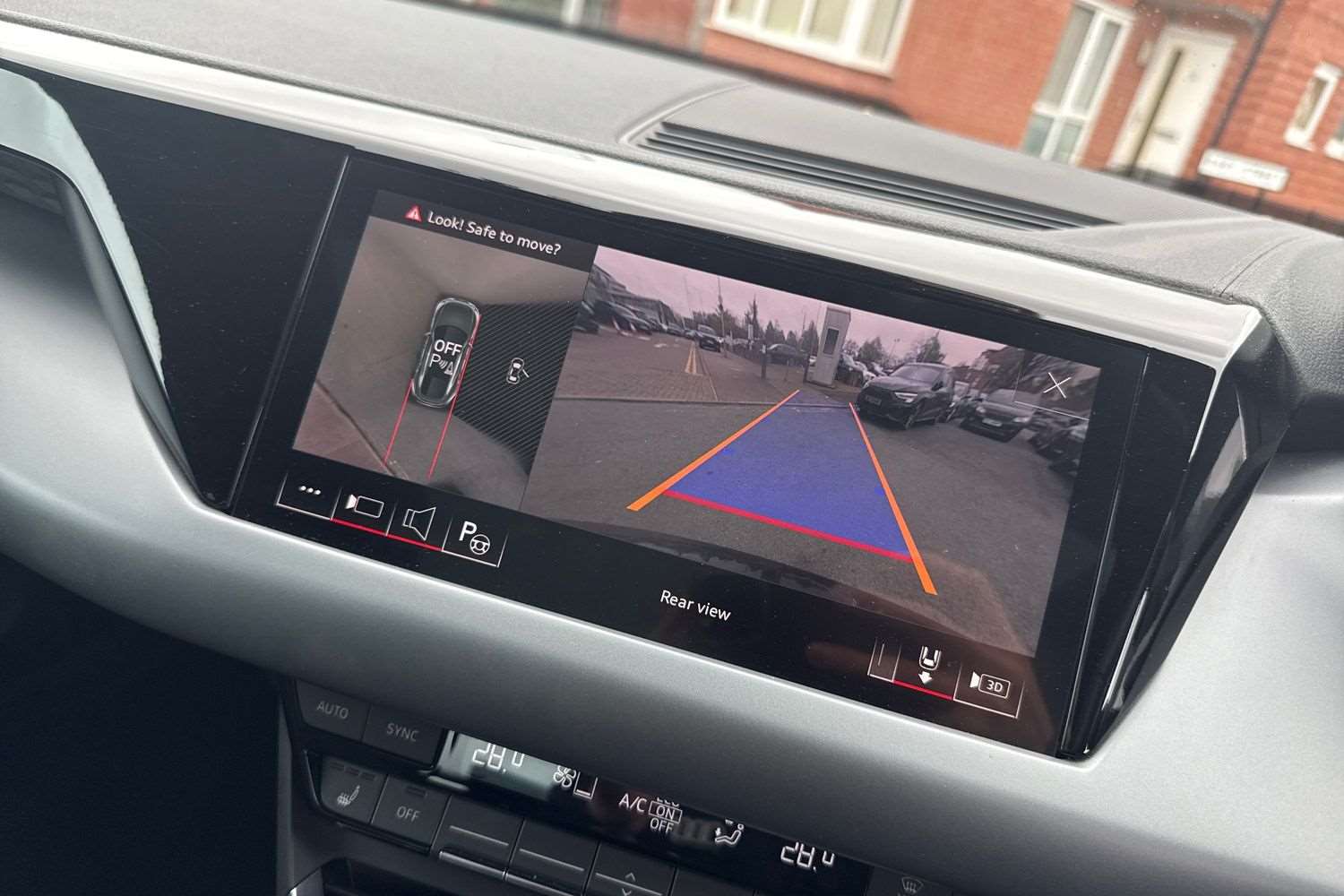 Used Audi e-tron GT 2022 for sale - 76205203: Photo 35