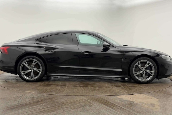 Used Audi e-tron GT 2022 for sale - 76205203: Photo 4