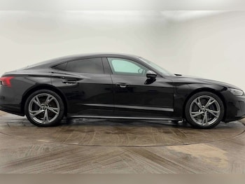 Used Audi e-tron GT 2022 for sale - 76205203: Photo 4