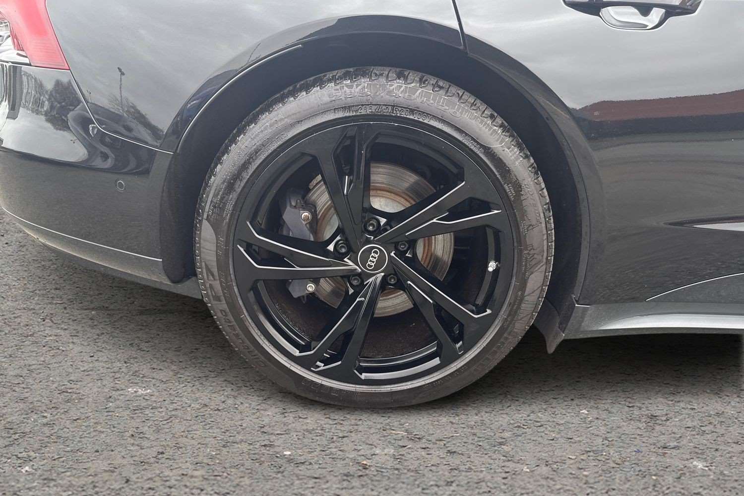 Used Audi e-tron GT 2022 for sale - 76205203: Photo 9