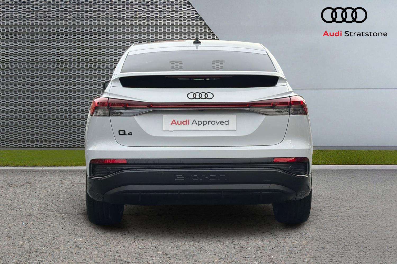 Used Audi Q4 e-tron 2025 for sale - 77500424: Photo 7