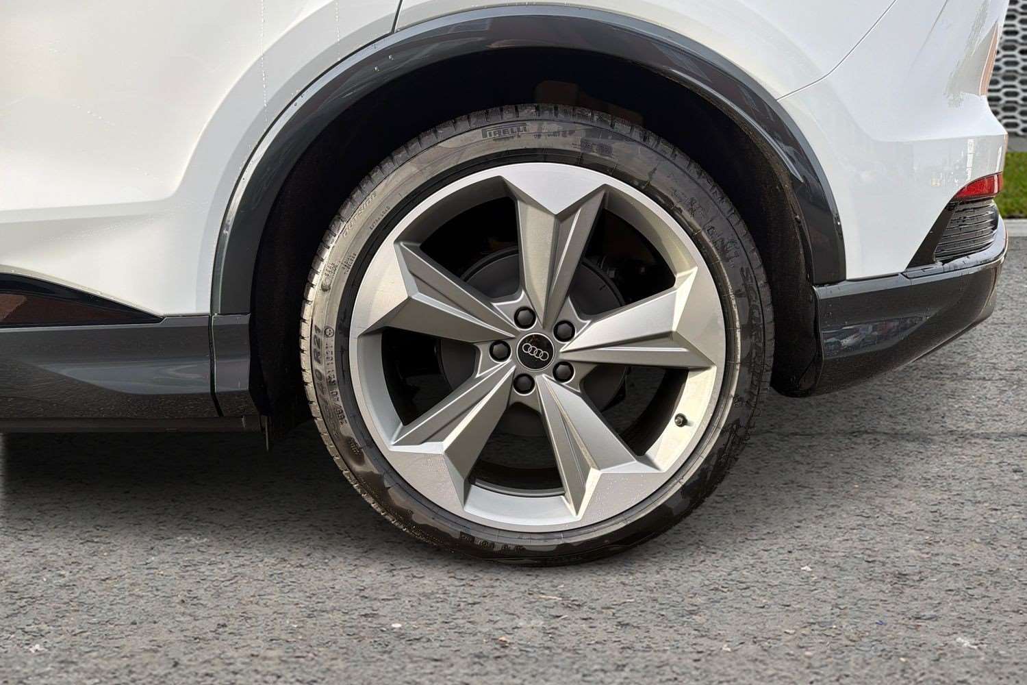 Used Audi Q4 e-tron 2025 for sale - 77500424: Photo 9