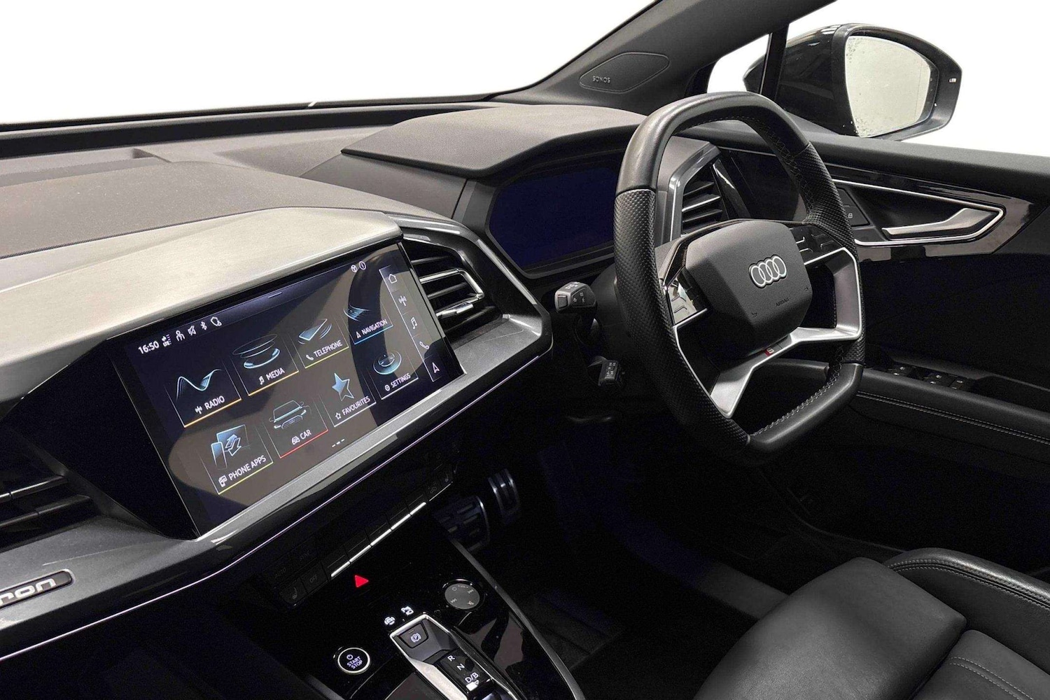 Used Audi Q4 e-tron 2024 for sale - 77308372: Photo 2