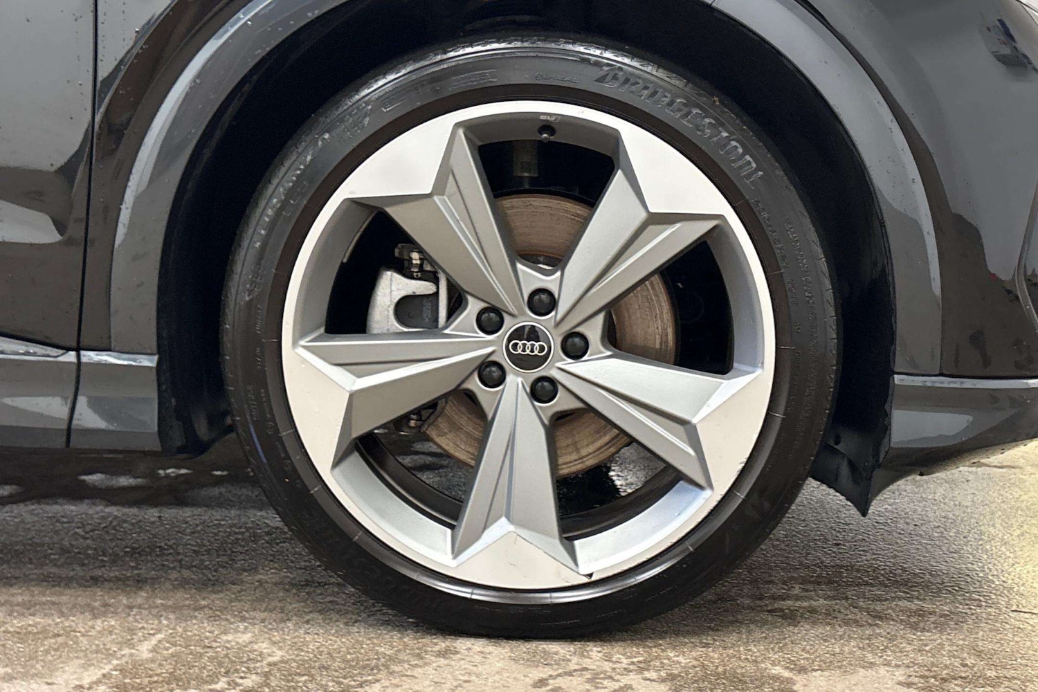 Used Audi Q4 e-tron 2024 for sale - 77308372: Photo 5