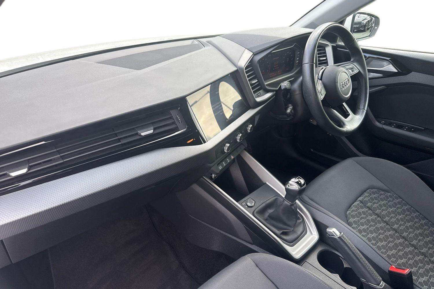 Used Audi A1 2023 for sale - 76298324: Photo 2