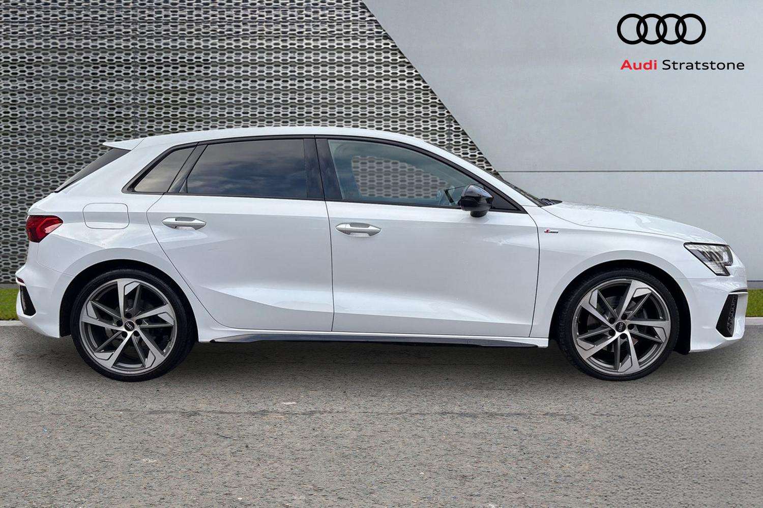 Used Audi A3 2021 for sale - 77458630: Photo 4