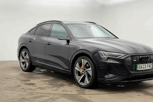 Used Audi e-tron 2022 for sale - 76205100: Photo 1