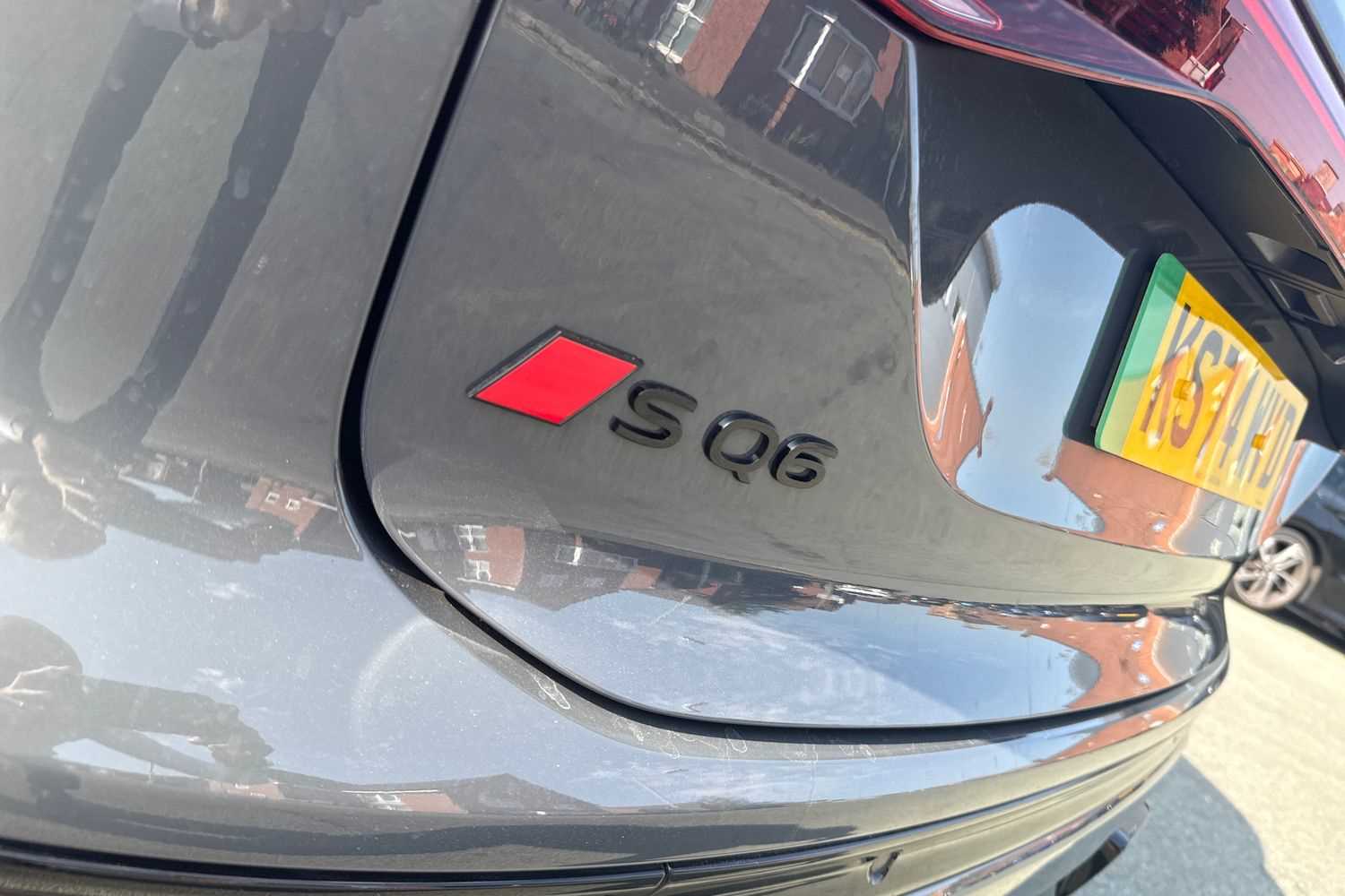 Vehicle 33