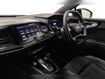 Used Audi Q4 e-tron 2021 for sale - 78052324: Photo