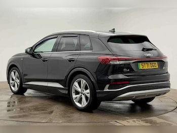 Used Audi Q4 e-tron 2021 for sale - 78052324: Photo