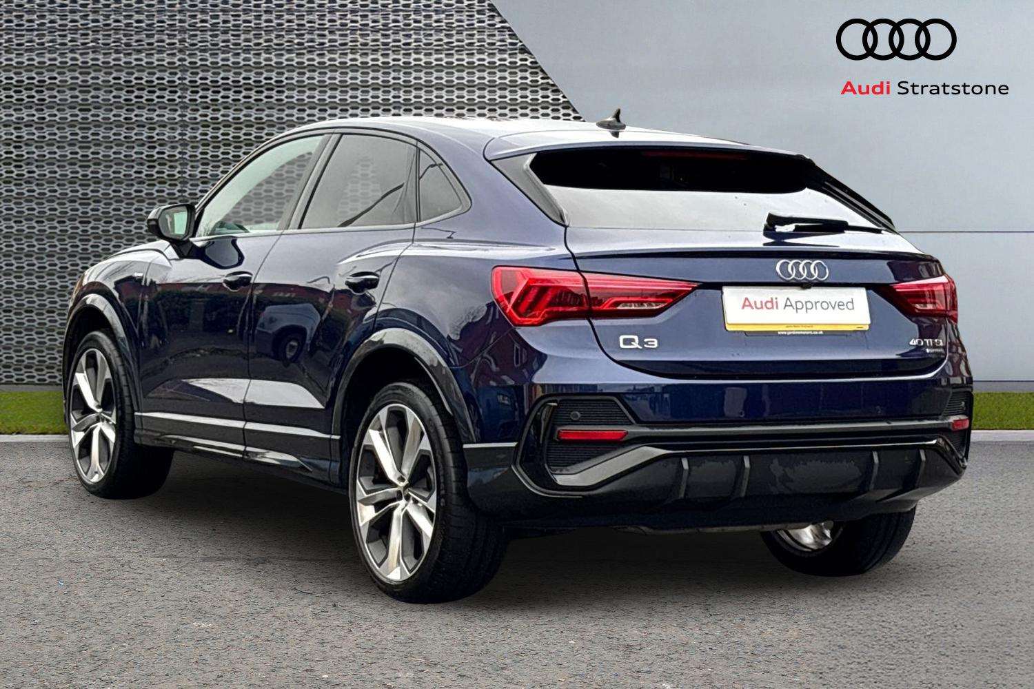 Used Audi Q3 for sale - 77282008: Photo 3