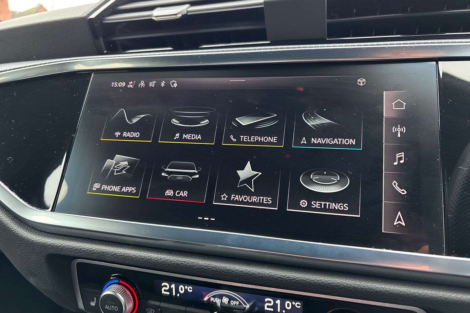 Used Audi Q3 for sale - 77282008: Photo 33