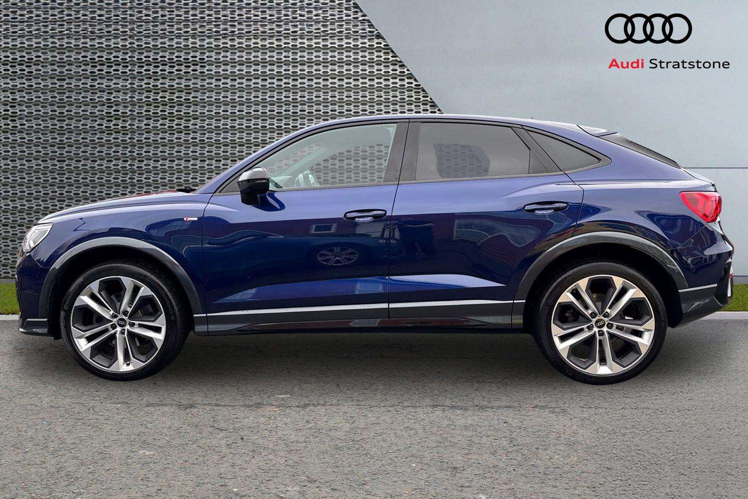 Used Audi Q3 for sale - 77282008: Photo 8