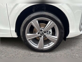 Used Audi Q3 2025 for sale - 77686485: Photo