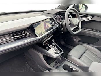 Used Audi Q4 e-tron 2026 for sale - 79294989: Photo
