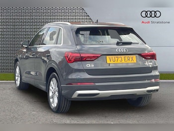 Used Audi Q3 2023 for sale - 76732401: Photo