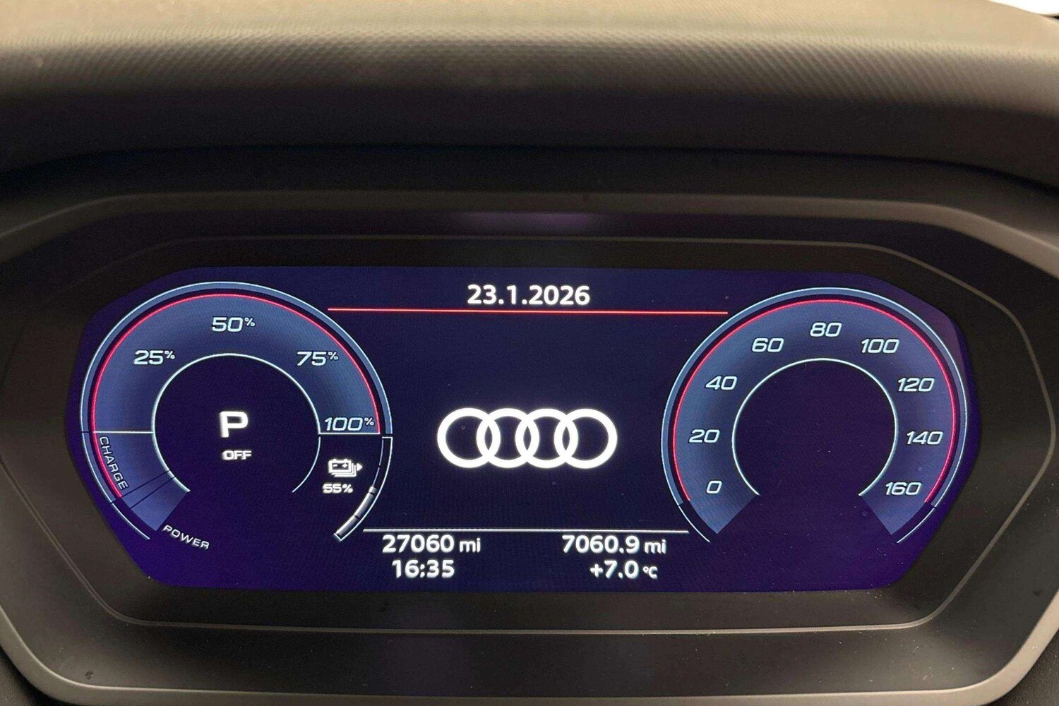 Used Audi Q4 e-tron 2023 for sale - 77842499: Photo 9