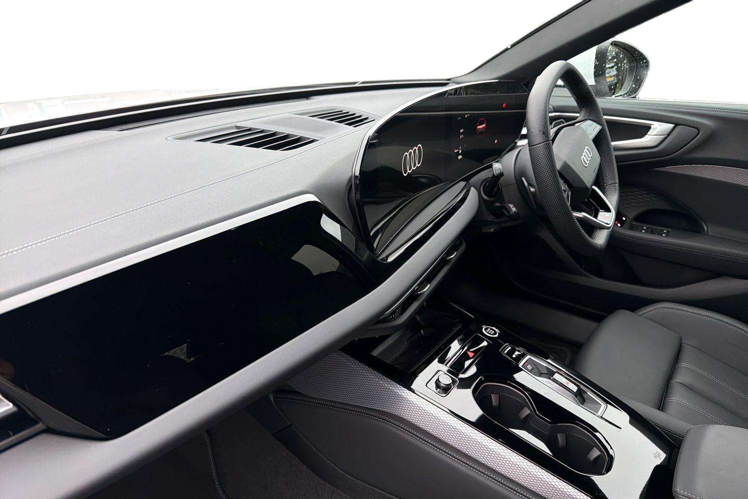 Used Audi A5 2025 for sale - 77615551: Photo 2