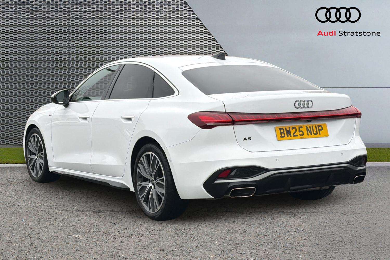 Used Audi A5 2025 for sale - 77615551: Photo 3