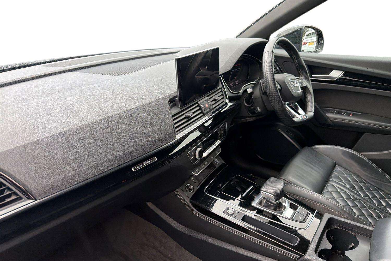 Used Audi Q5 2022 for sale - 77308486: Photo 2