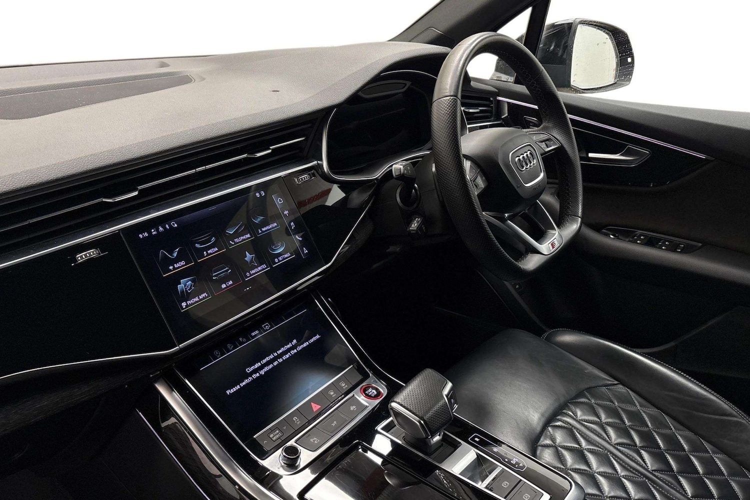 Used Audi Q7 2022 for sale - 76459882: Photo 2