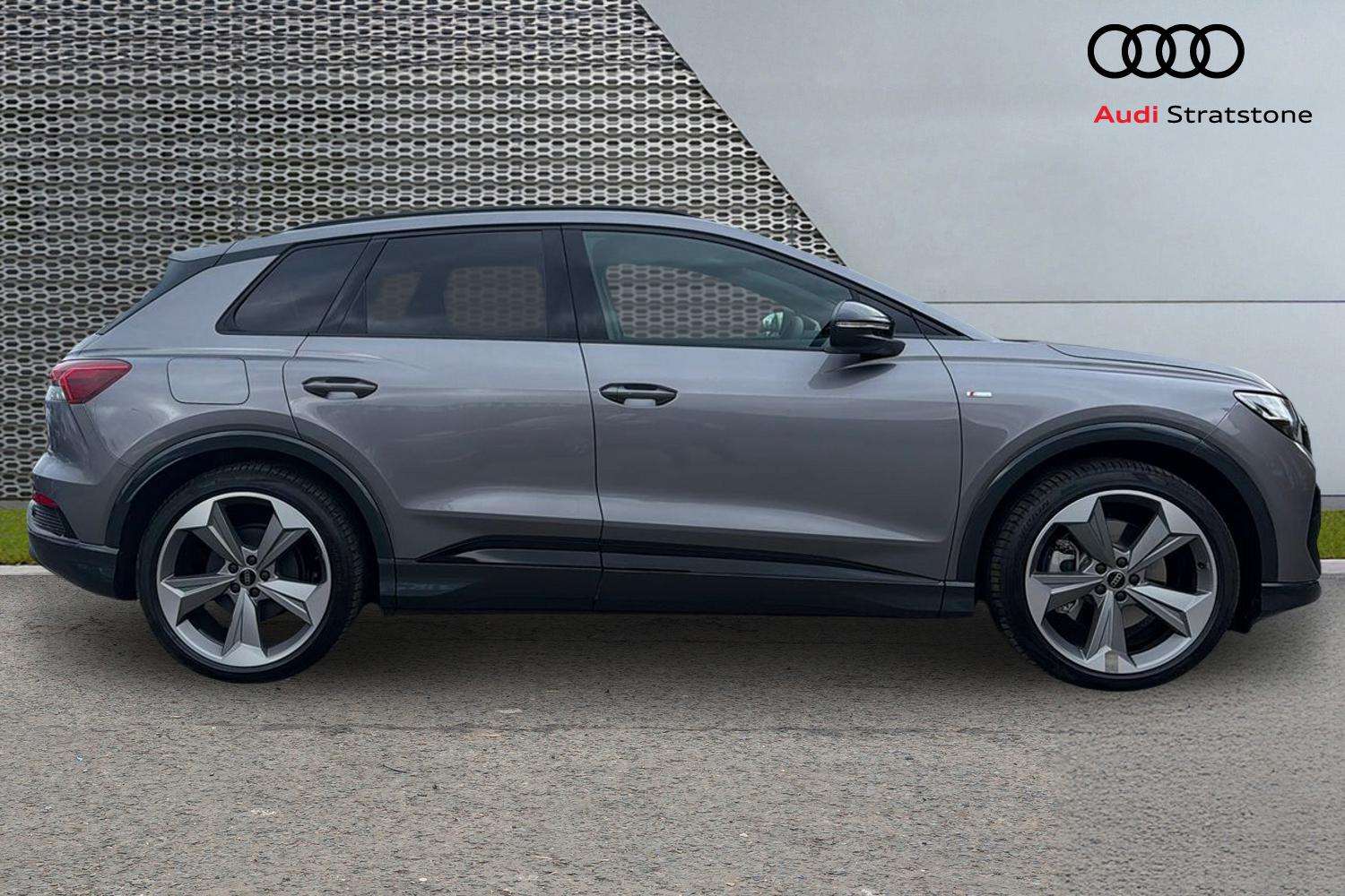 Used Audi Q4 e-tron 2026 for sale - 77485474: Photo 4