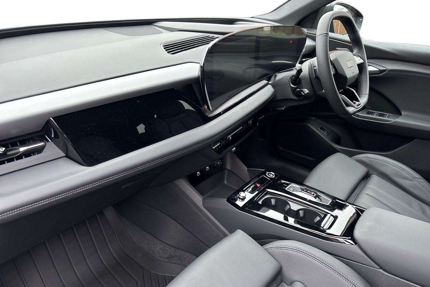 Used Audi Q6 e-tron 2025 for sale - 77514350: Photo 2