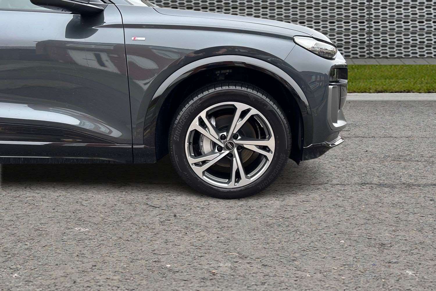 Used Audi Q6 e-tron 2025 for sale - 77514350: Photo 5