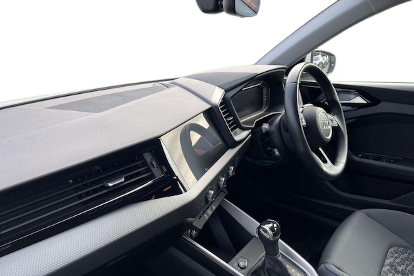 Used Audi A1 2023 for sale - 76249043: Photo 2