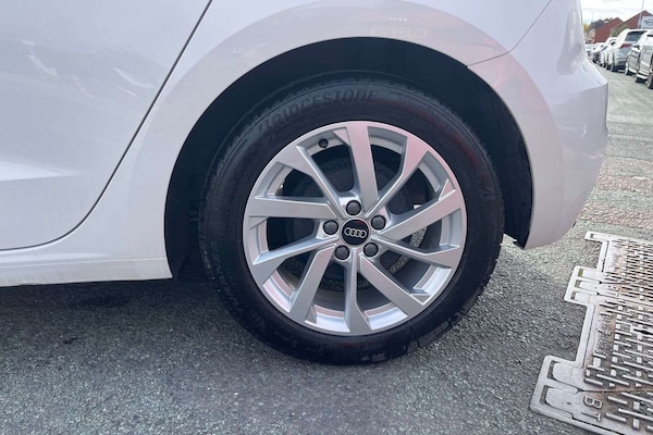 Used Audi A1 2023 for sale - 76249043: Photo 9