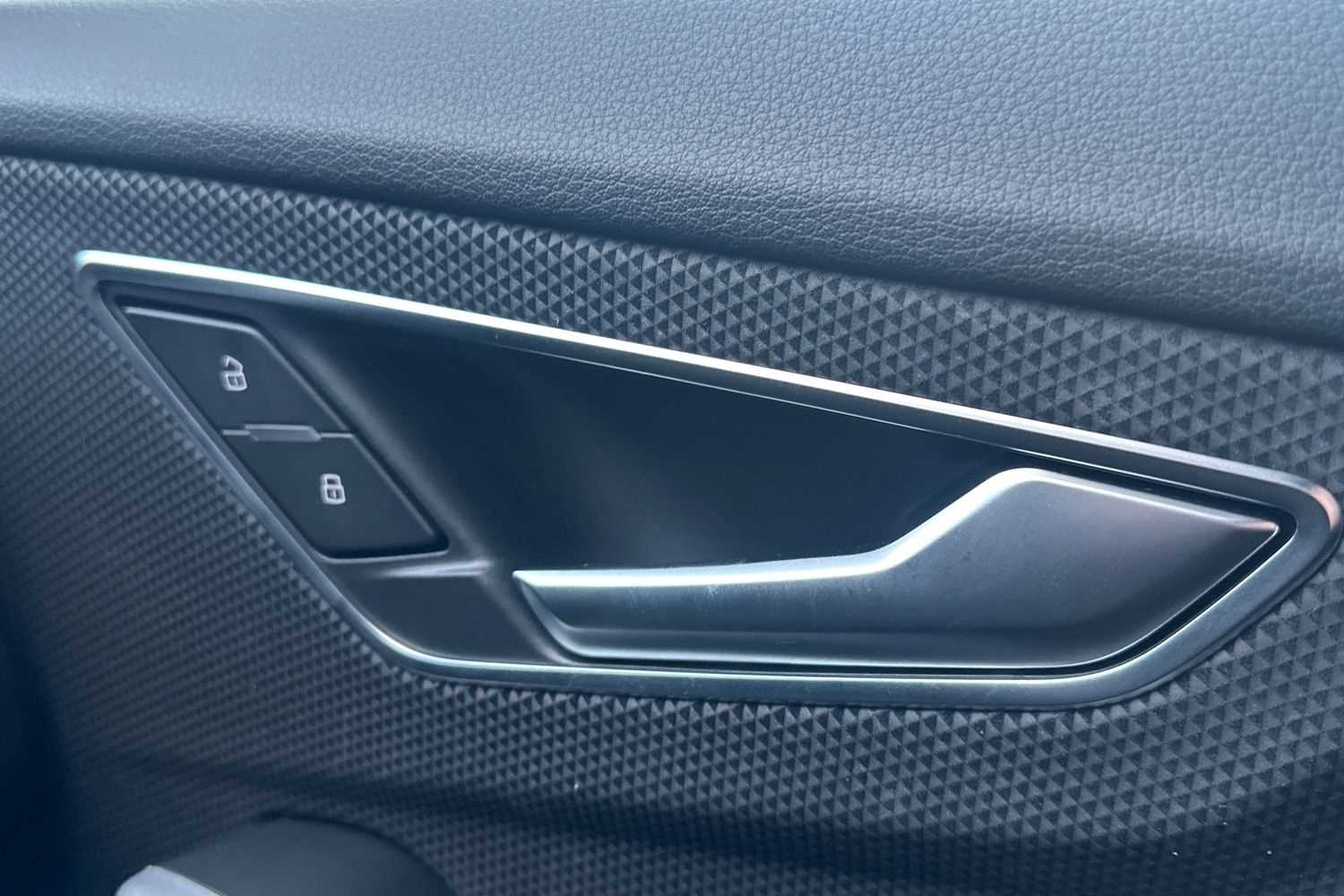 Used Audi Q2 2024 for sale - 77219625: Photo 28