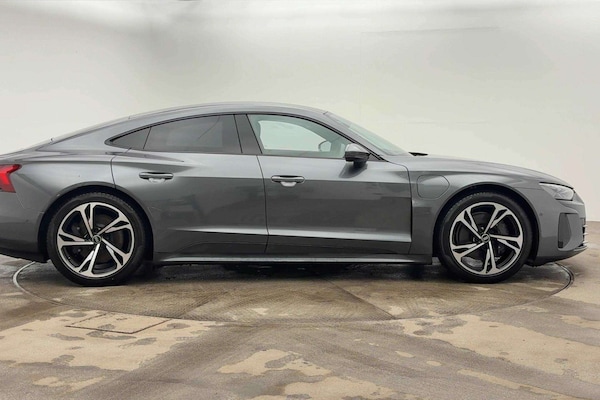 Used Audi e-tron GT 2021 for sale - 76205209: Photo 4
