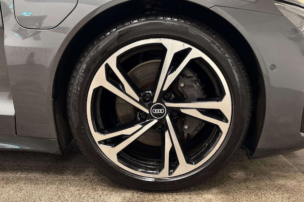 Used Audi e-tron GT 2021 for sale - 76205209: Photo 5