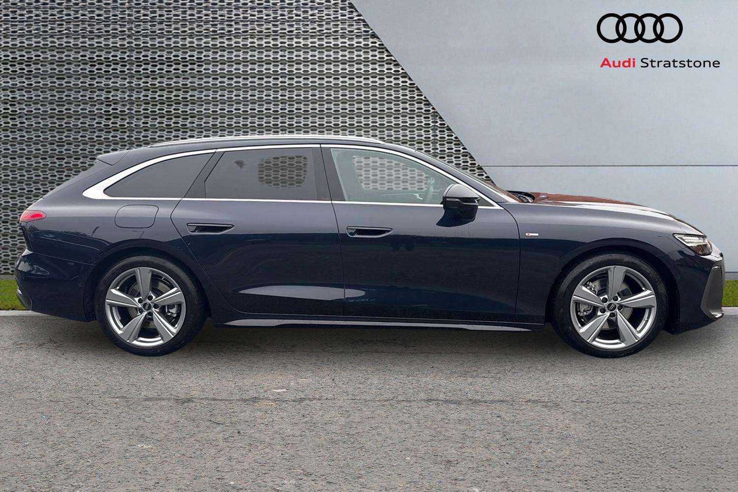 Used Audi A6 2025 for sale - 77112435: Photo 4