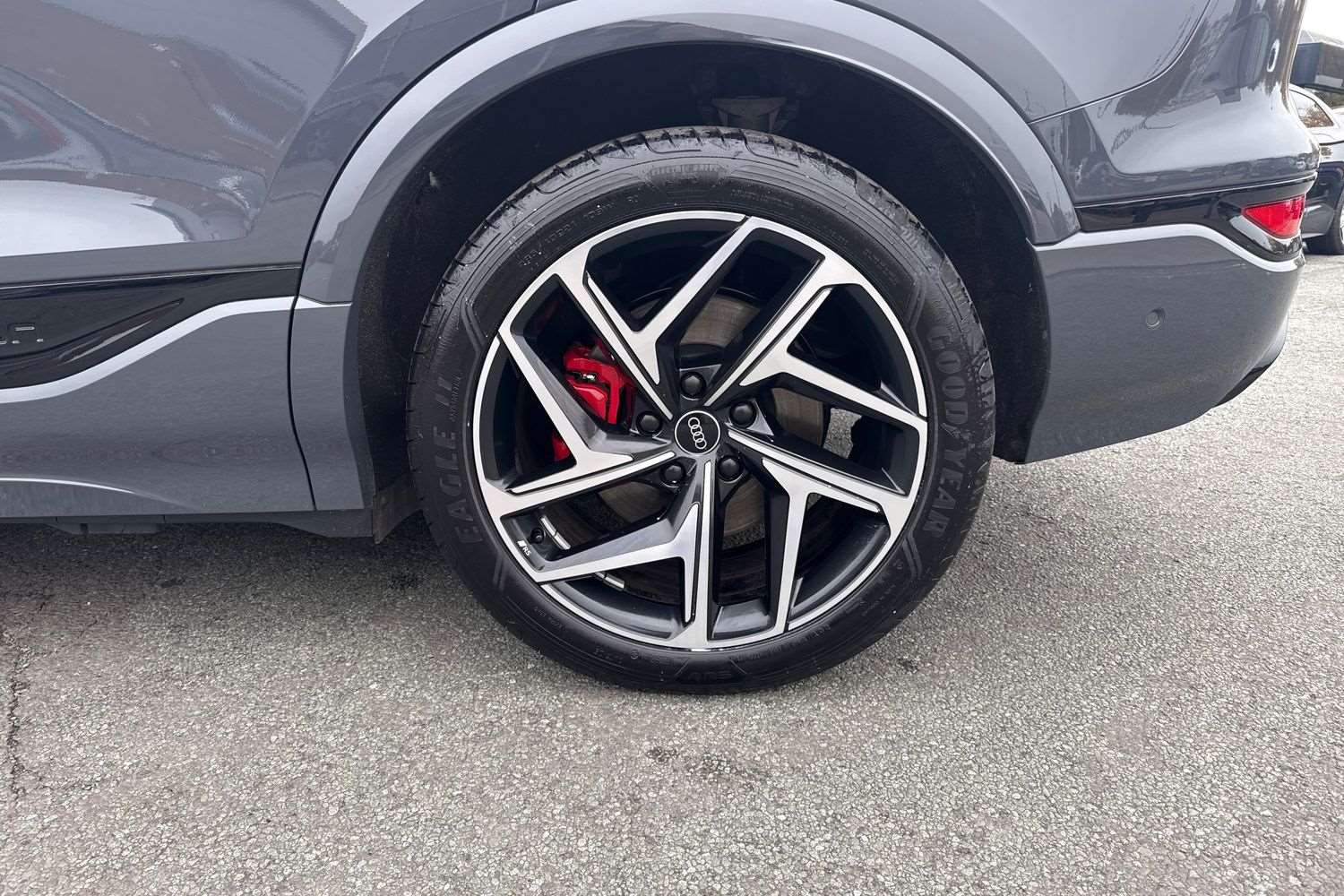 Used Audi Q6 e-tron 2024 for sale - 76411290: Photo 5