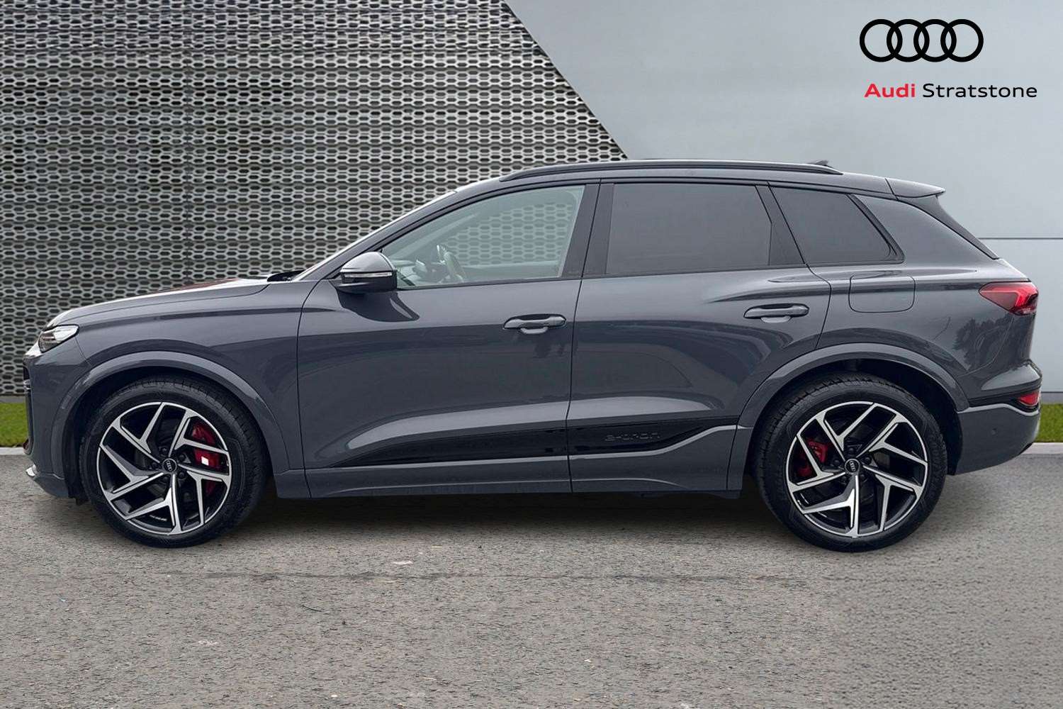 Used Audi Q6 e-tron 2024 for sale - 76411290: Photo 8