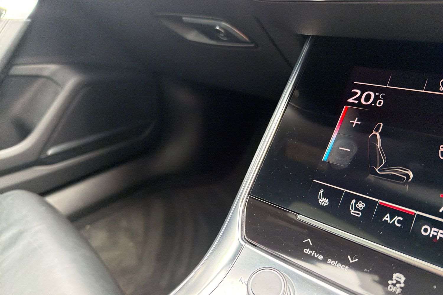 Used Audi RS6 2021 for sale - 77648982: Photo 28