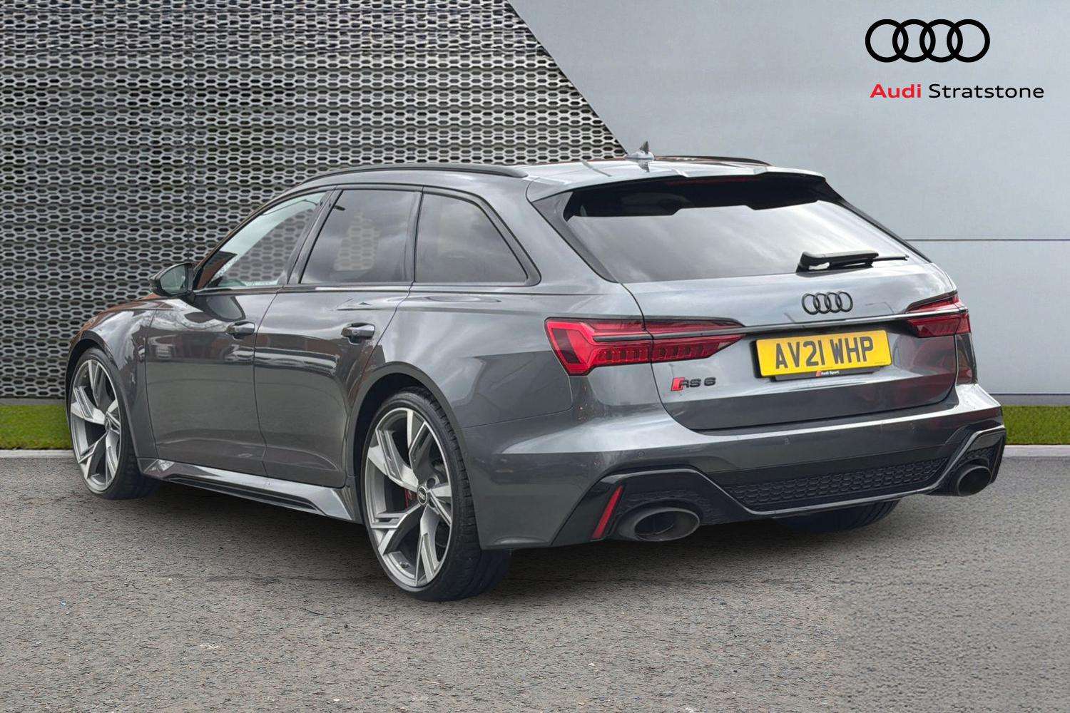 Used Audi RS6 2021 for sale - 77648982: Photo 3