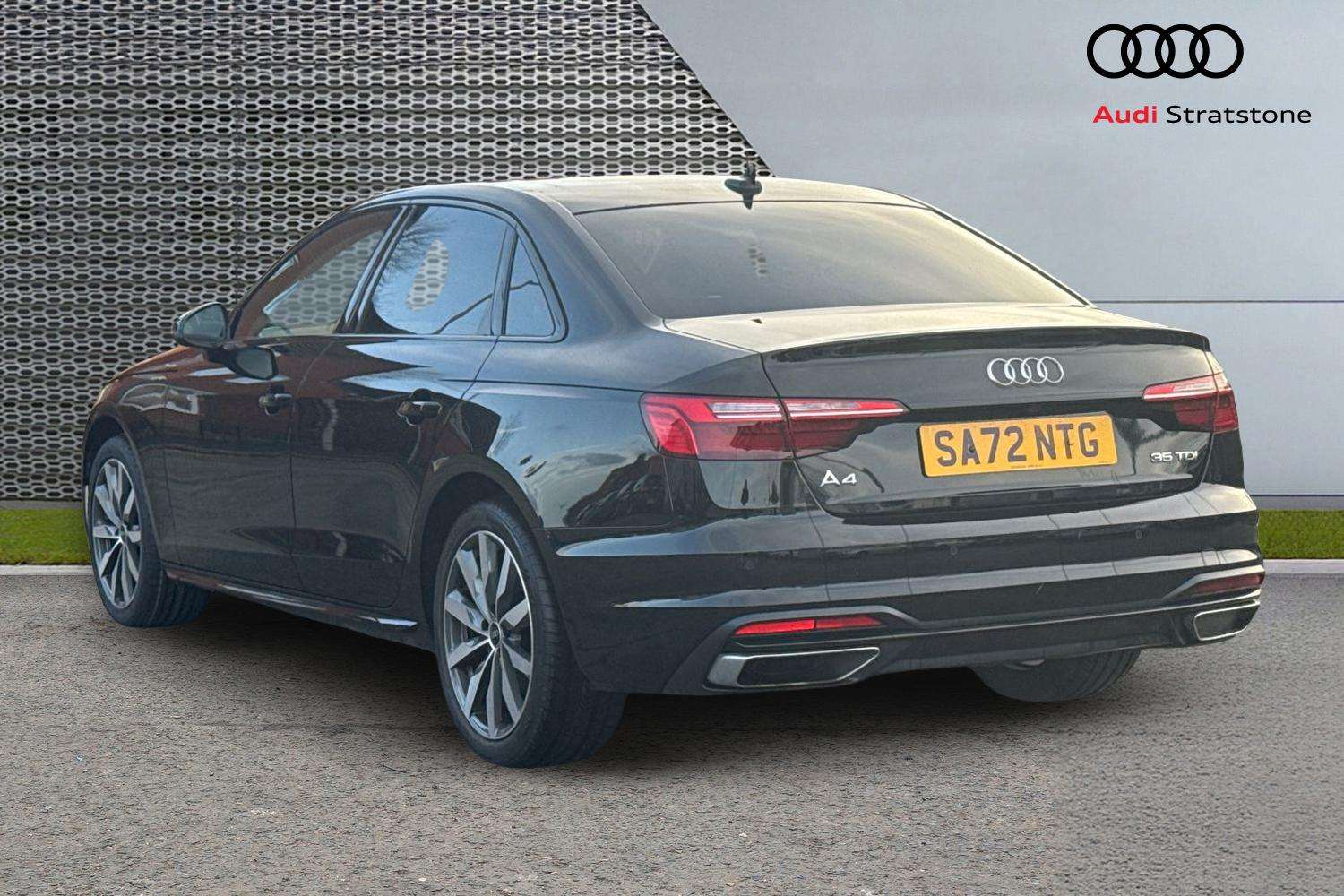 Used Audi A4 2022 for sale - 77233101: Photo 3