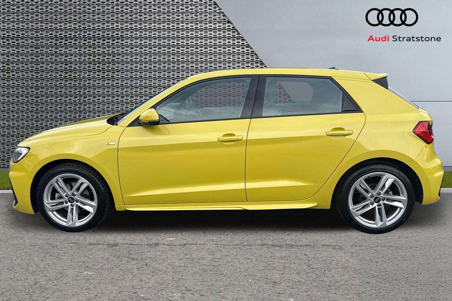 Used Audi A1 2022 for sale - 76016243: Photo 8