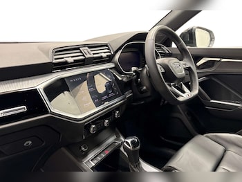 Used Audi Q3 2024 for sale - 79282283: Photo