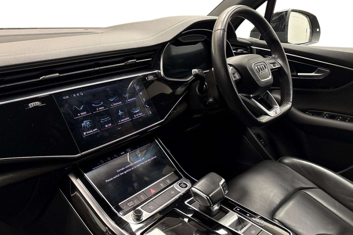 Used Audi Q7 2022 for sale - 77500354: Photo 2