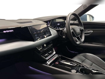 Used Audi e-tron GT 2023 for sale - 79078609: Photo