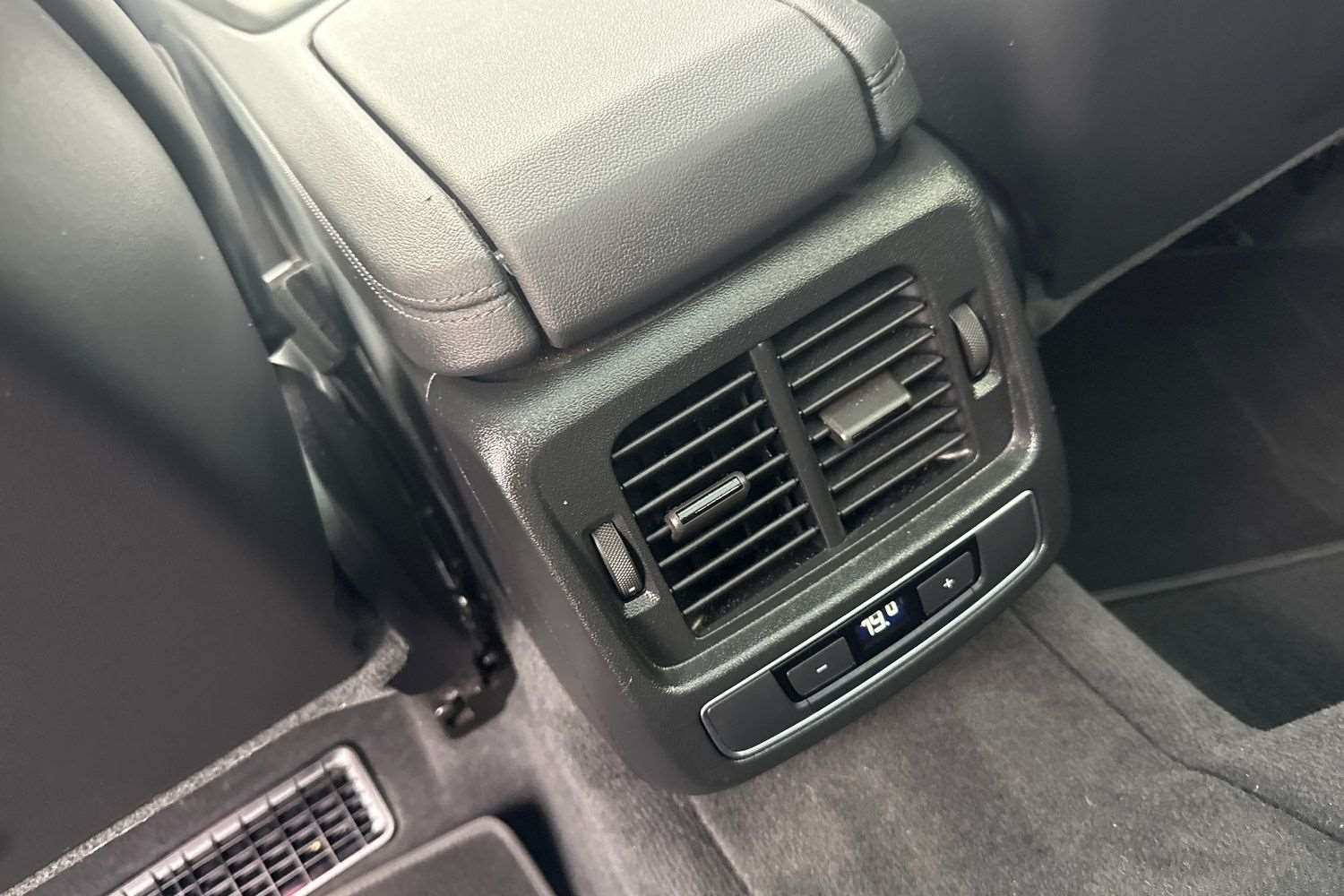 Used Audi e-tron GT 2022 for sale - 76205196: Photo 23