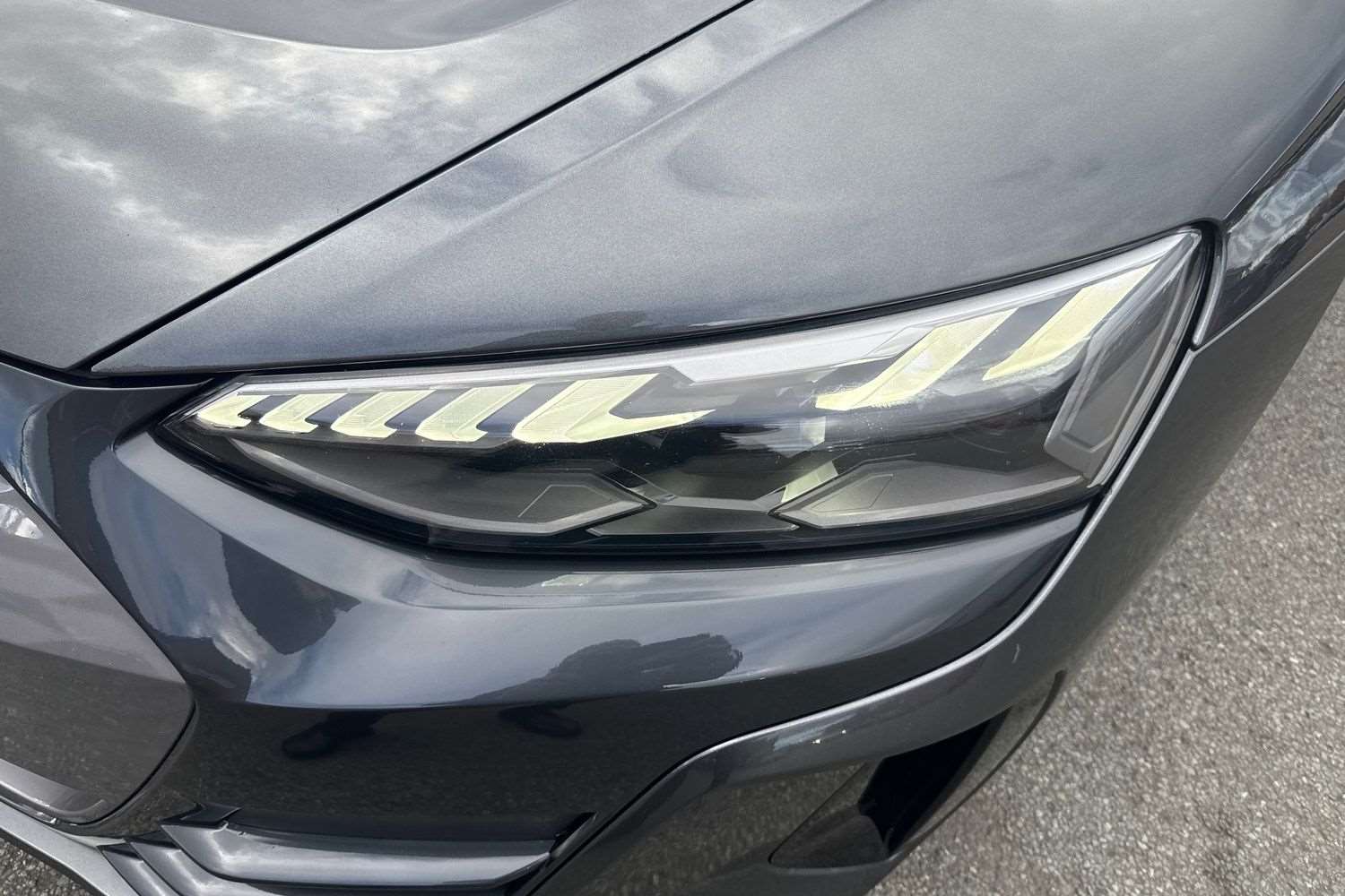 Used Audi e-tron GT 2022 for sale - 76205196: Photo 30