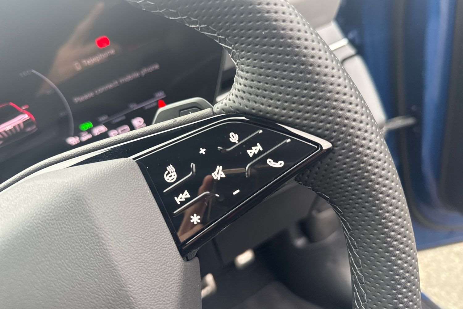 Used Audi Q6 e-tron 2025 for sale - 76515498: Photo 17