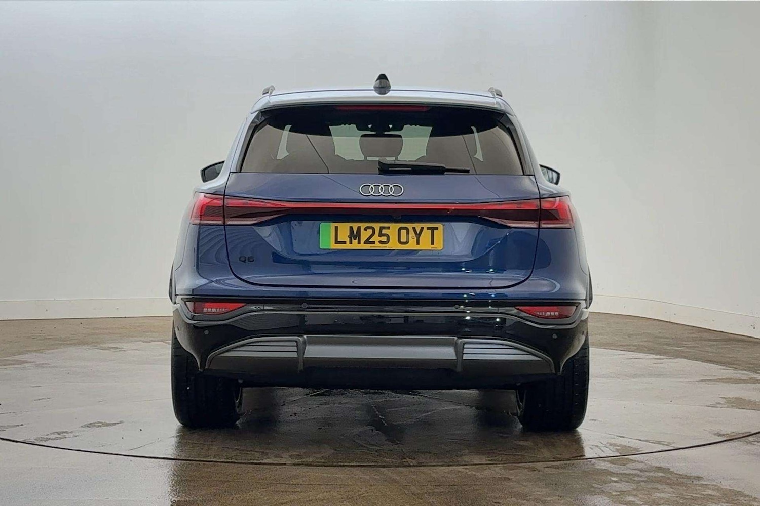 Used Audi Q6 e-tron 2025 for sale - 76515498: Photo 7