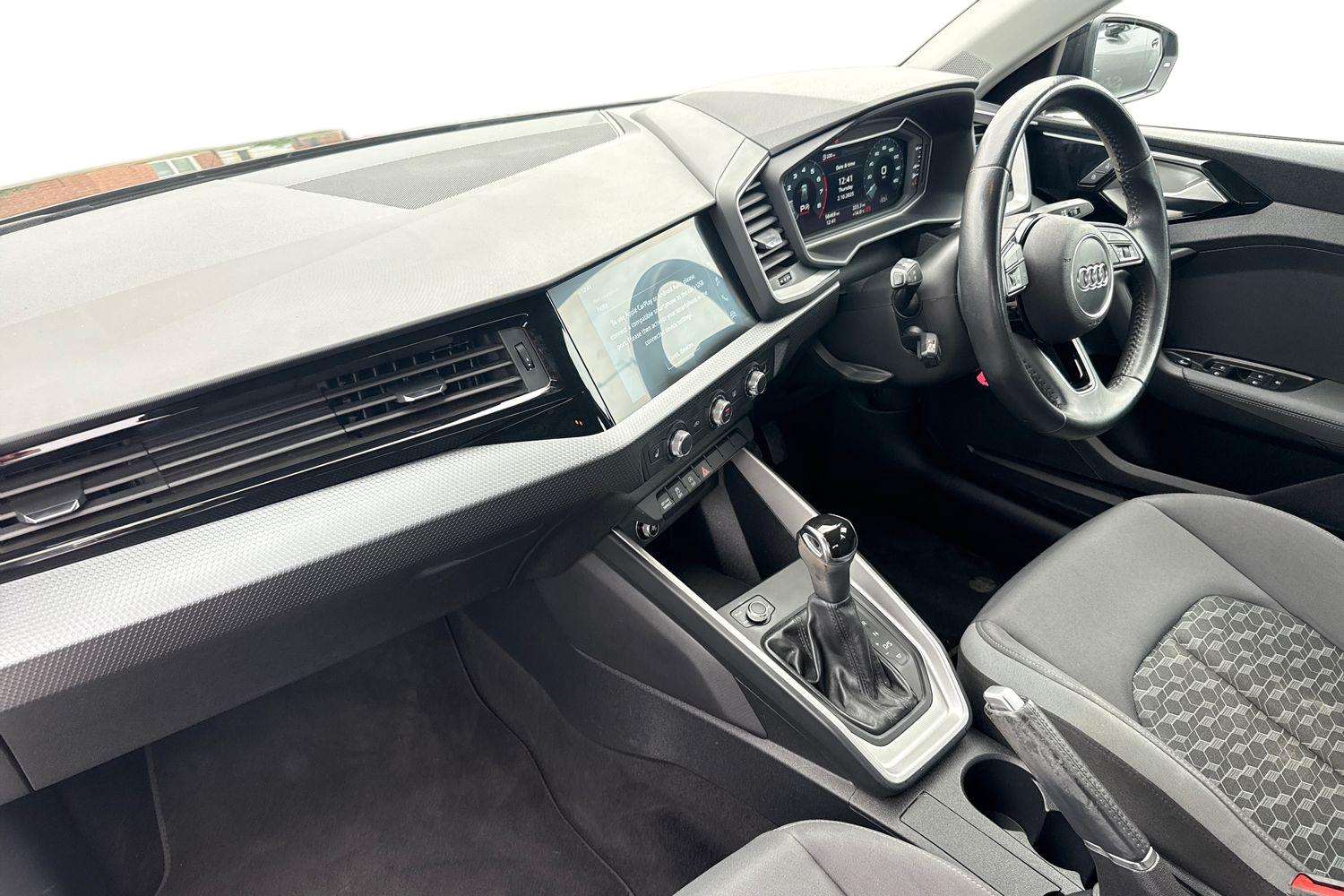 Used Audi A1 2019 for sale - 76096540: Photo 2
