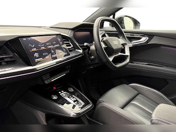Used Audi Q4 e-tron 2024 for sale - 78625638: Photo